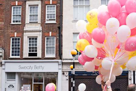 https://productionflexioffices.s3.amazonaws.com/uploads/area_guide_slide/image/200/thumb_Marylebone_General_Balloons.jpg
