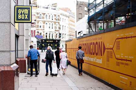 https://productionflexioffices.s3.amazonaws.com/uploads/area_guide_slide/image/56/thumb_Clerkenwell_Fitness_Gymbox-Farringdon.jpg