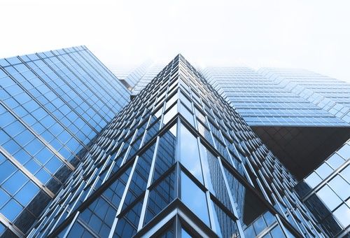 Go big or go home? Serviced offices launching buildings to let on a floor-by-floor basis, only to large tenants